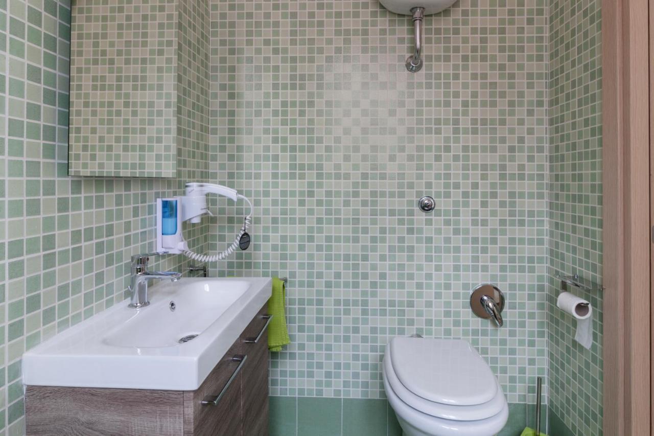Bnb Etnuvio, Double Rooms In Napoli Ngoại thất bức ảnh