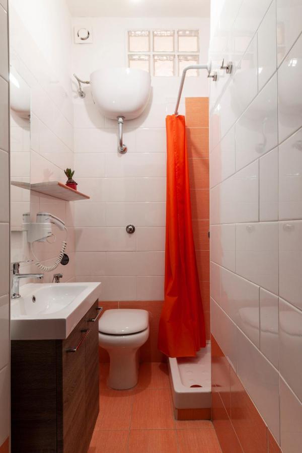 Bnb Etnuvio, Double Rooms In Napoli Ngoại thất bức ảnh