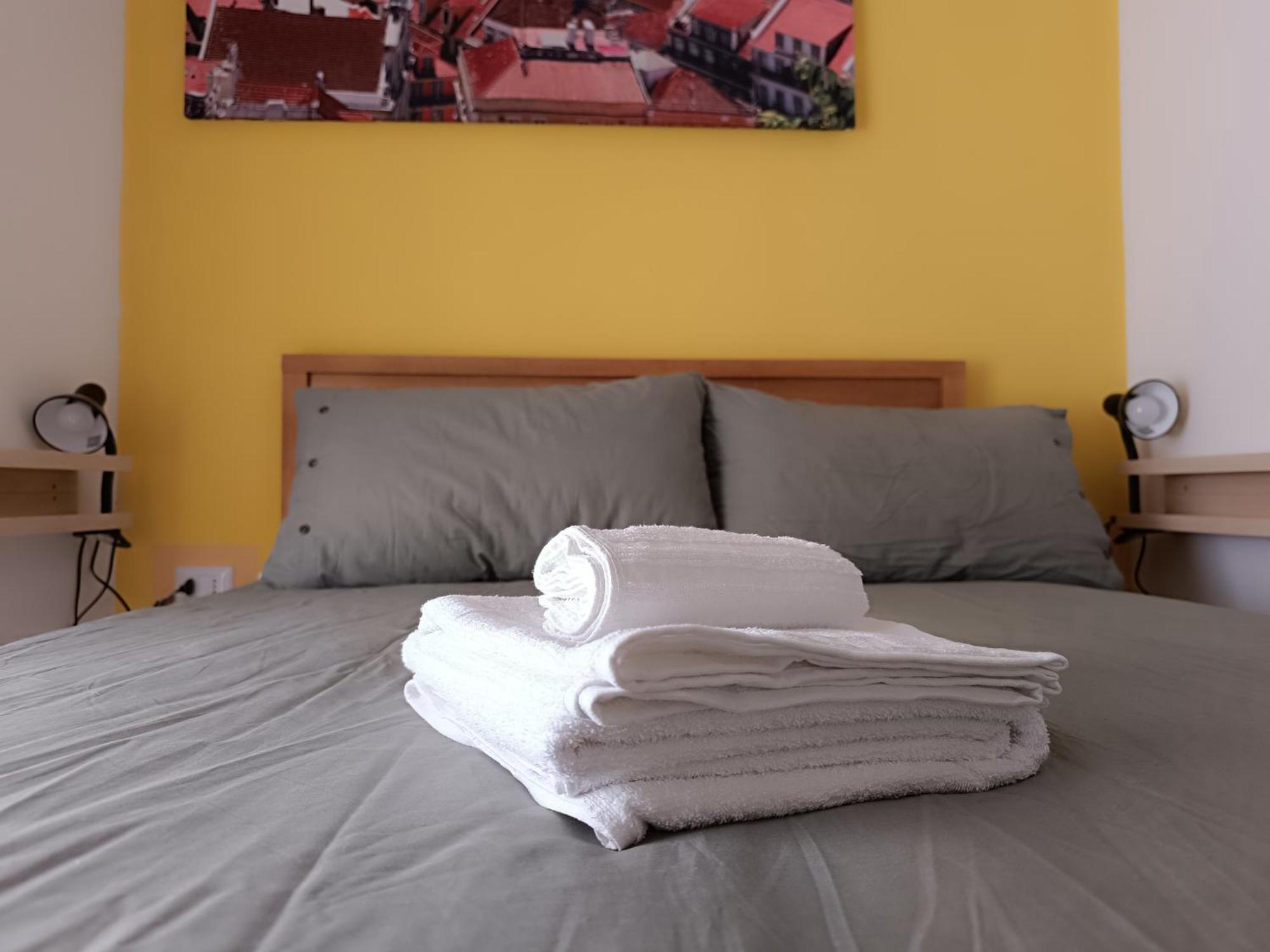 Bnb Etnuvio, Double Rooms In Napoli Ngoại thất bức ảnh